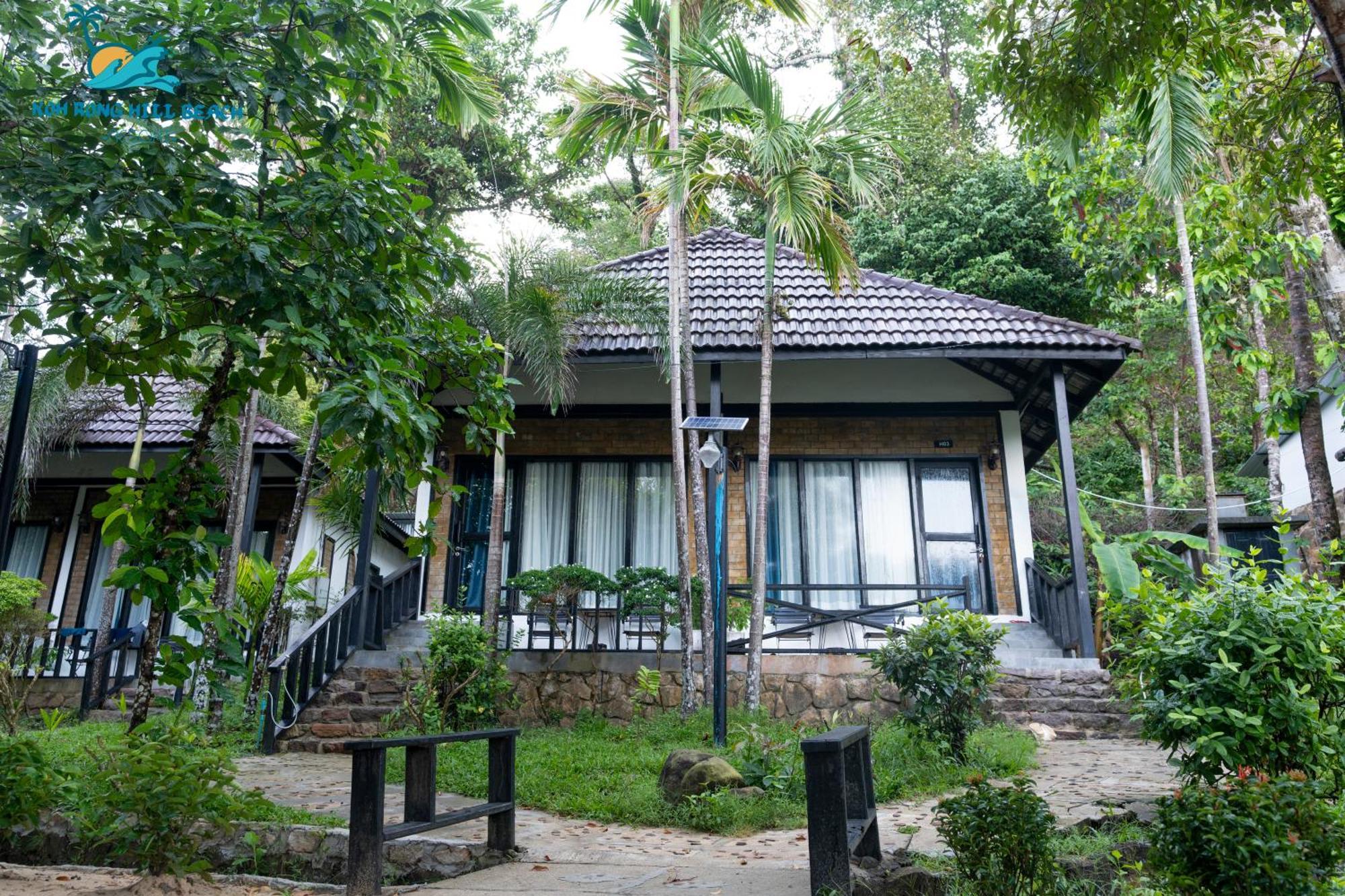 Koh Rong Hill Beach Resort Derm Tkov Village Bagian luar foto