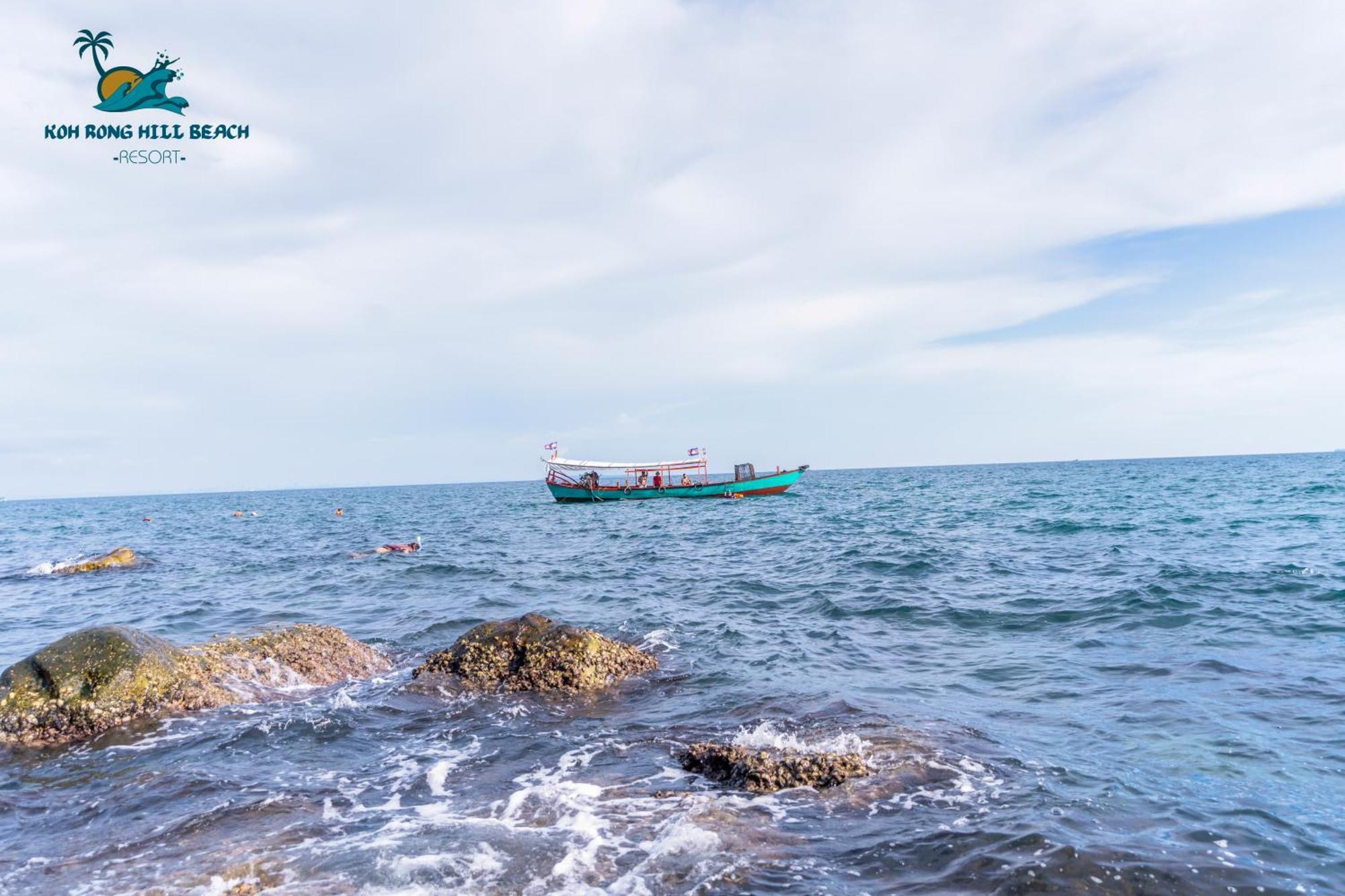 Koh Rong Hill Beach Resort Derm Tkov Village Bagian luar foto
