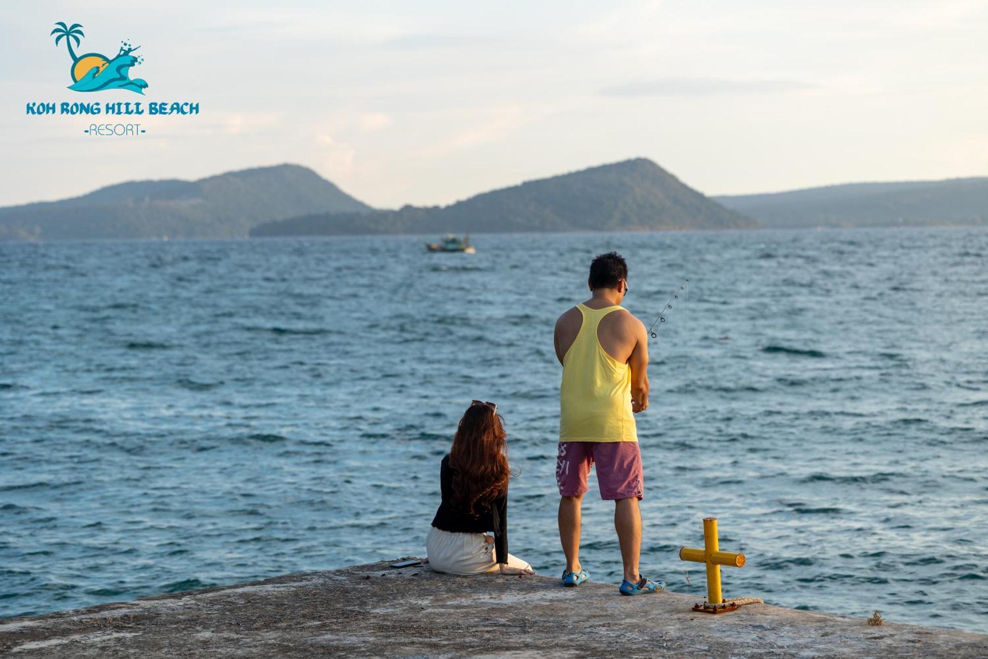 Koh Rong Hill Beach Resort Derm Tkov Village Bagian luar foto