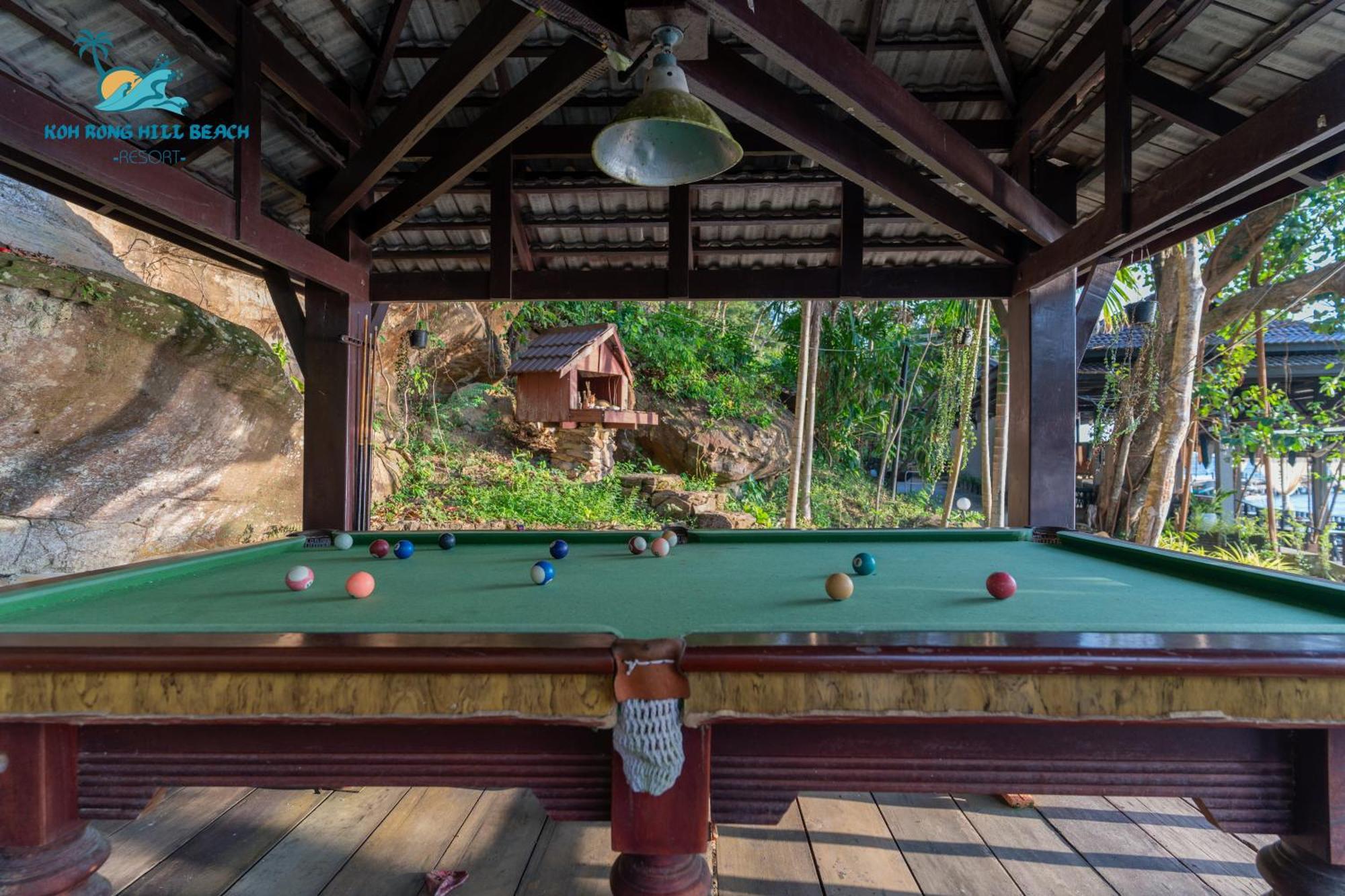 Koh Rong Hill Beach Resort Derm Tkov Village Bagian luar foto