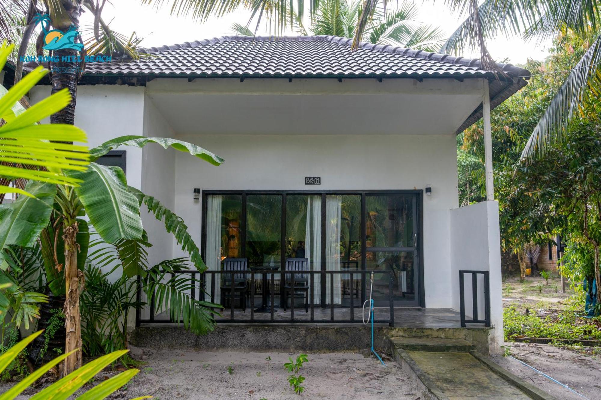 Koh Rong Hill Beach Resort Derm Tkov Village Bagian luar foto