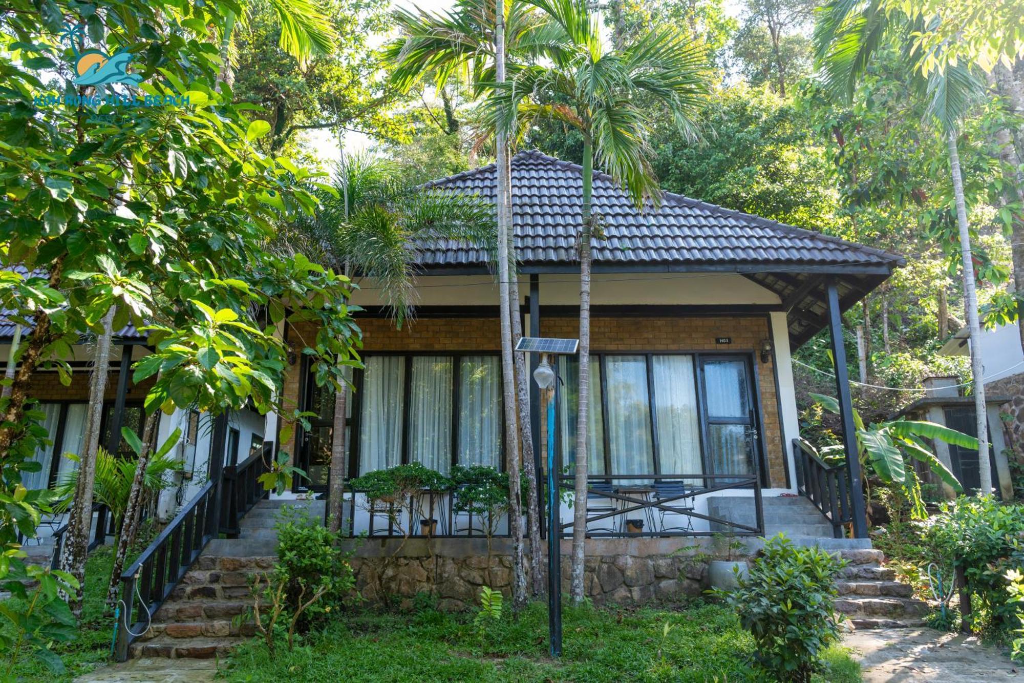 Koh Rong Hill Beach Resort Derm Tkov Village Bagian luar foto